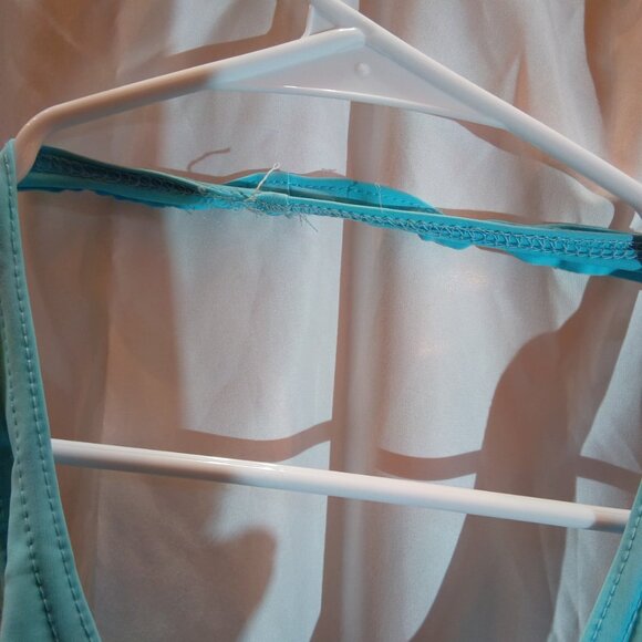 Jordan Lee blue halter crop Small - Picture 4 of 5